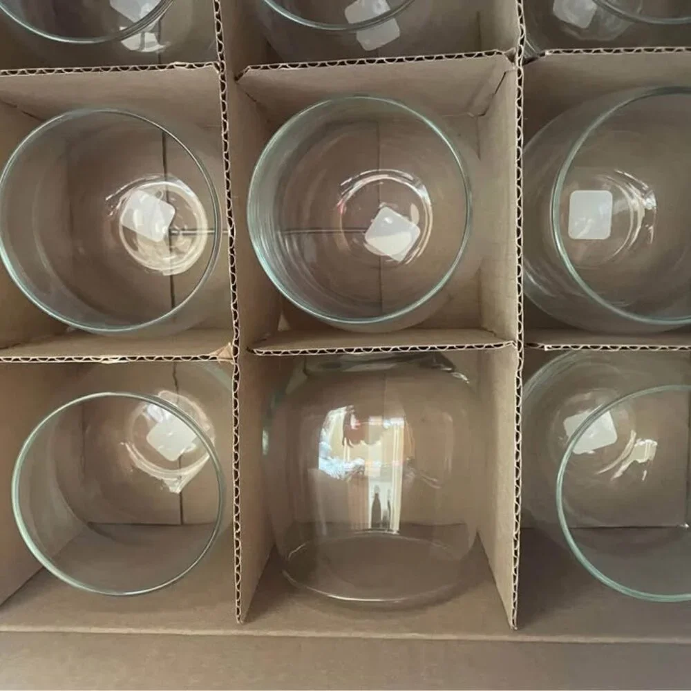Crate & Barrel Stemless Wine Glasses Clear Glass set of 6 Entertaining Classic